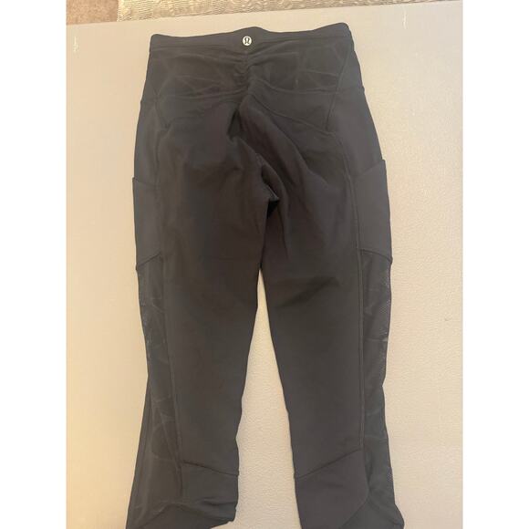 LULULEMON lace accent cropped leggings-Size 8 - Picture 2 of 4